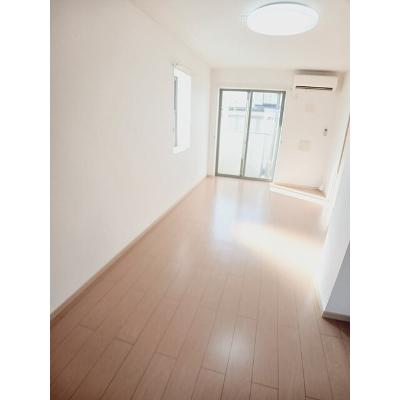 プレシュー　川南 102【管理NO：1-018268601-01020】 ★家具家電は申し込み後に搬入します★の物件写真2