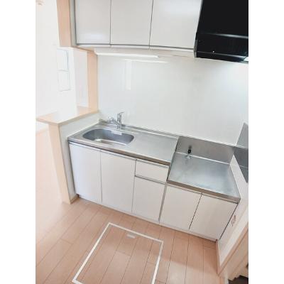 プレシュー　川南 102【管理NO：1-018268601-01020】 ★家具家電は申し込み後に搬入します★の物件写真3