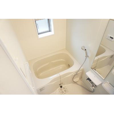 アイリス 201【管理NO：1-024031701-02010】 ★家具家電は申し込み後に搬入します★の物件写真4