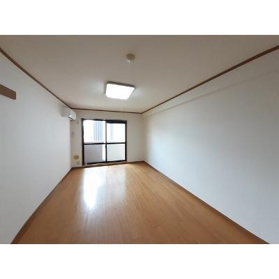パラディーゾ木の実町 302【管理NO：1-010478801-03020】 ★家具家電は申し込み後に搬入します 2026年09月中旬入居可能の物件写真2
