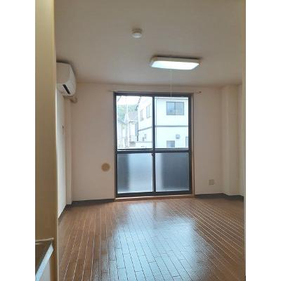 エイトワンＡ 103【管理NO：1-011396101-01030】 ★家具家電は申し込み後に搬入します★の物件写真2