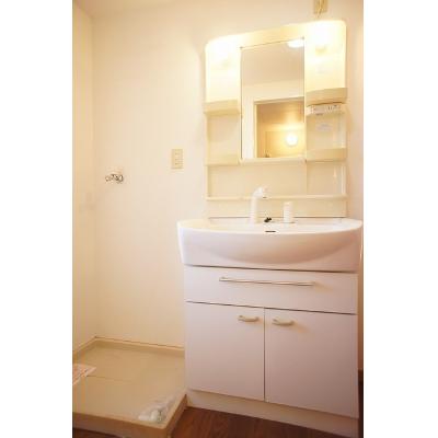 アバンツァート 205【管理NO：1-012889401-02040】 ★家具家電は申し込み後に搬入します★の物件写真6