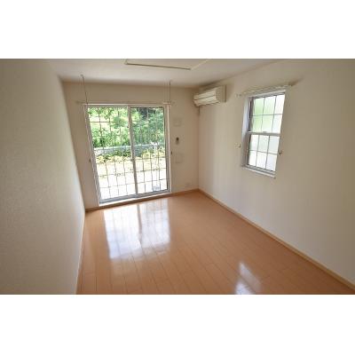 グランデ・マーカスＣ 105【管理NO：1-017031003-01040】 ★家具家電は申し込み後に搬入します 2026年08月下旬入居可能の物件写真2