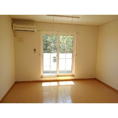 プロムナードⅡ　Ａ 203【管理NO：1-015270501-02030】 ★家具家電は申し込み後に搬入します★ ★2026年10月中旬入居可能★の物件写真2