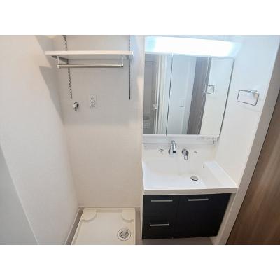 リズ・フォーチュン　Ⅱ 105【管理NO：1-028054602-01050】 ★家具家電は申し込み後に搬入します★の物件写真6