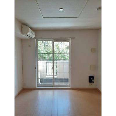 メゾン　カルム 102【管理NO：1-016061001-01020】 ★家具家電は申し込み後に搬入します★ ★2026年09月上旬入居可能★の物件写真2