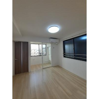 ラ・メゾンＳＨ 305【管理NO：1-026365301-03050】 ★家具家電は申し込み後に搬入します★ ★2026年08月下旬入居可能★の物件写真2