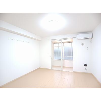 ヴィア　マーレ 104【管理NO：1-016570701-01040】 ★家具家電は申し込み後に搬入します 2026年08月下旬入居可能の物件写真2