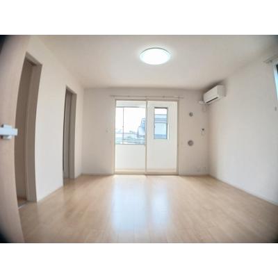 シェーネ 104【管理NO：1-023576101-01040】 ★家具家電は申し込み後に搬入します 2026年08月下旬入居可能の物件写真2