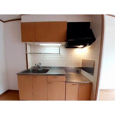 コンフォートカーサ 202【管理NO：1-010773201-02020】 ★家具家電は申し込み後に搬入します 2026年08月下旬入居可能の物件写真3