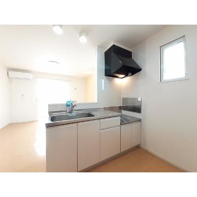 シャインパーク 205【管理NO：1-018768301-02050】 ★家具家電は申し込み後に搬入します★の物件写真3
