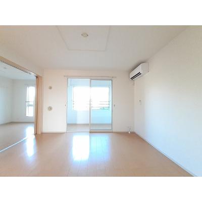 風雅 204【管理NO：1-017407801-02040】 ★家具家電は申し込み後に搬入します★ ★2026年09月中旬入居可能★の物件写真2