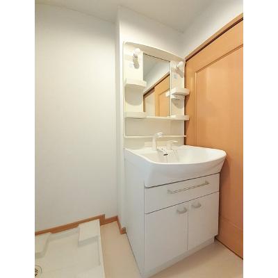 グロワールＥ 203【管理NO：1-015150005-02030】 ★家具家電は申し込み後に搬入します★ ★2026年09月上旬入居可能★の物件写真6