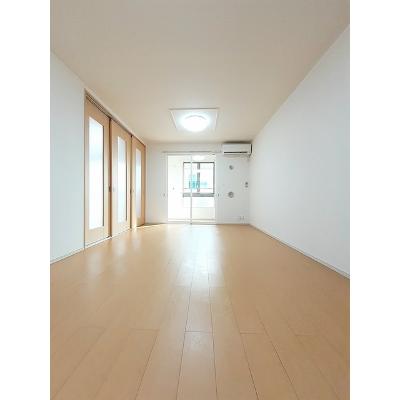 サウスＴ．Ｓ　Ⅱ 203【管理NO：1-020158402-02030】 ★家具家電は申し込み後に搬入します★の物件写真2