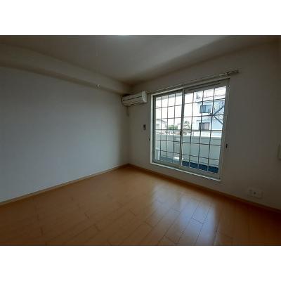 キートス 203【管理NO：1-016216301-02030】 ★家具家電は申し込み後に搬入します 2026年08月上旬入居可能の物件写真2