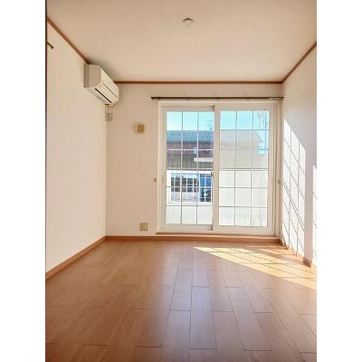 フィオーレⅠ 102【管理NO：1-012593801-01020】 ★家具家電は申し込み後に搬入します 2026年08月上旬入居可能の物件写真2