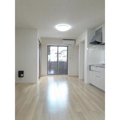 シティーロードタカヤナギ 103【管理NO：1-026906201-01030】 ★家具家電は申し込み後に搬入します★の物件写真2