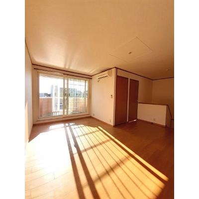 フローレンス 203【管理NO：1-007305901-02030】 ★家具家電は申し込み後に搬入します 2026年08月中旬入居可能の物件写真2