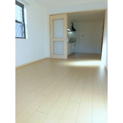 シャトー　ラ　ジャーダンＡ 101【管理NO：1-015507501-01010】 ★家具家電は申し込み後に搬入します★の物件写真2