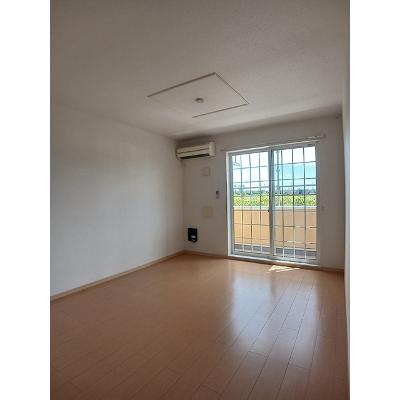 アヤソフィヤ　Ⅱ 103【管理NO：1-016926202-01030】 ★家具家電は申し込み後に搬入します★の物件写真2