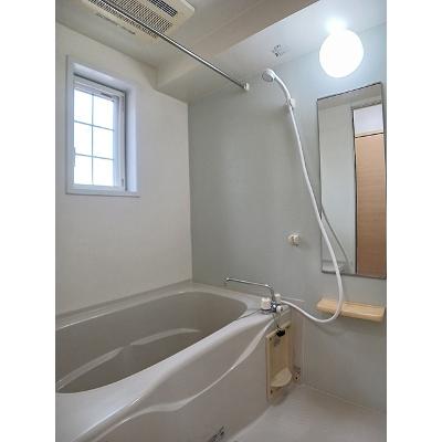 アヤソフィヤ　Ⅱ 103【管理NO：1-016926202-01030】 ★家具家電は申し込み後に搬入します★の物件写真4