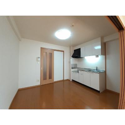 フィオーレ 301【管理NO：1-013639801-03010】 ★家具家電は申し込み後に搬入します 2026年08月下旬入居可能の物件写真3