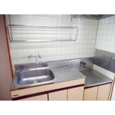 シャンポール 102【管理NO：1-002857201-01020】 ★家具家電は申し込み後に搬入します★の物件写真3