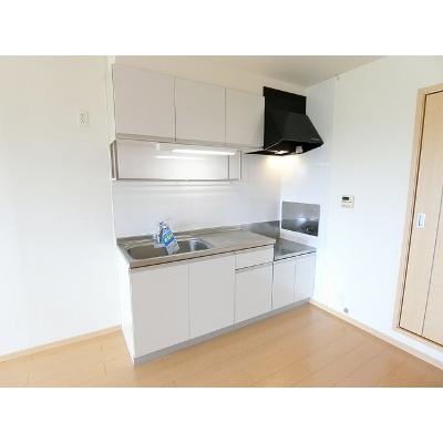 ユイマーレＢ 202【管理NO：1-015506602-02020】 ★家具家電は申し込み後に搬入します 2026年08月下旬入居可能の物件写真3