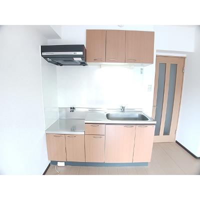 クレマチス 201【管理NO：1-099399501-02010】 ★家具家電は申し込み後に搬入します★の物件写真3
