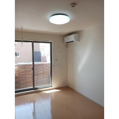 シュエット・エムＢ 105【管理NO：1-020890102-01040】 ★家具家電は申し込み後に搬入します 2026年08月下旬入居可能の物件写真2