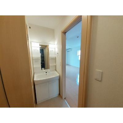 エスペラントボヌール 101【管理NO：1-016490801-01010】 ★家具家電は申し込み後に搬入しますの物件写真6
