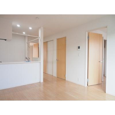 フリーデⅡ 202【管理NO：1-022951302-02020】 ★家具家電は申し込み後に搬入します 2026年09月中旬入居可能の物件写真2