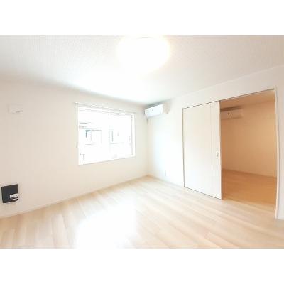 アンソロジ－ 101【管理NO：1-025459901-01010】 ★家具家電は申し込み後に搬入します 2026年07月中旬入居可能の物件写真2