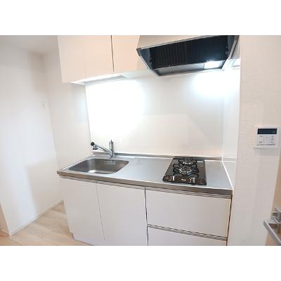 ＹＵＩ 303【管理NO：1-025939501-03030】 ★家具家電は申し込み後に搬入します★の物件写真3