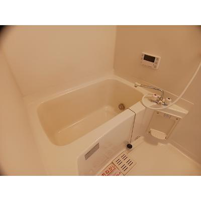 フローラ 203【管理NO：1-011661301-02030】 ★家具家電は申し込み後に搬入します★の物件写真4