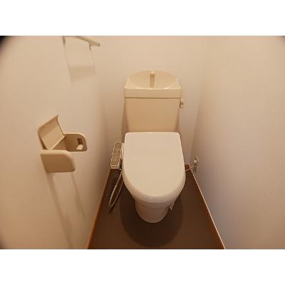 フローラ 203【管理NO：1-011661301-02030】 ★家具家電は申し込み後に搬入します★の物件写真5