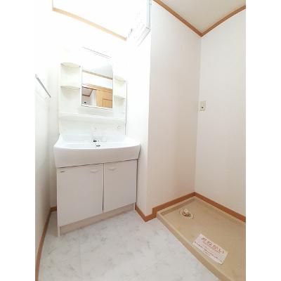 apartment 徳島県板野郡藍住町住吉字神蔵２３番地１ 

↓地図はこちらから