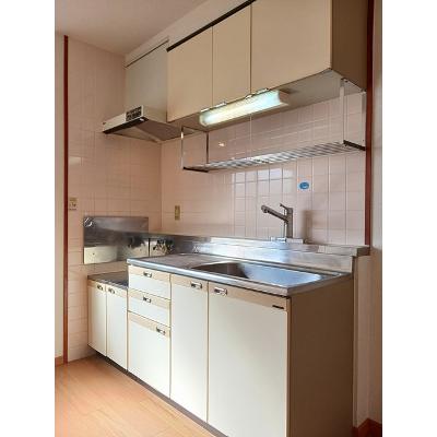 シャルマンハイムⅡ 102【管理NO：1-003075902-01020】 ★家具家電は申し込み後に搬入します★ ★2026年09月下旬入居可能★の物件写真3