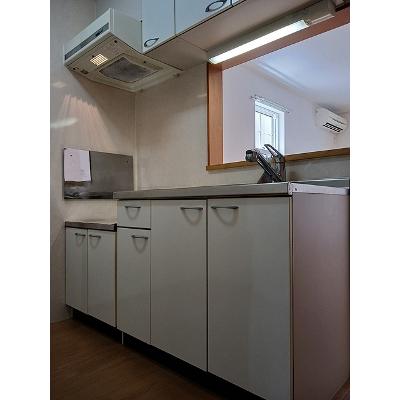 リーヴｉ　Ⅱ 101【管理NO：1-013807201-01010】 ★家具家電は申し込み後に搬入します★の物件写真3