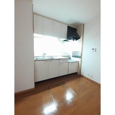 ブルック　サイドＣ 101【管理NO：1-013688503-01010】 ★家具家電は申し込み後に搬入します★ ★2026年08月下旬入居可能★の物件写真3