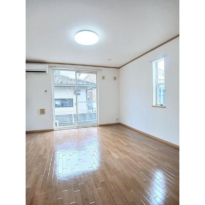 アップフィールド 103【管理NO：1-012279501-01030】 ★家具家電は申し込み後に搬入します★の物件写真2