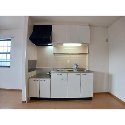 ファミーユ 201【管理NO：1-014613101-02010】 ★家具家電は申し込み後に搬入します★の物件写真3