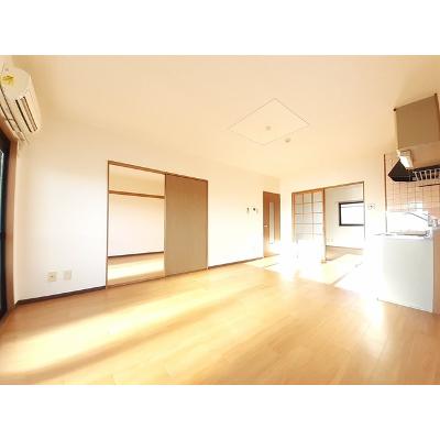 サンヴィレッジ宮園 201【管理NO：1-007663501-02010】 ★家具家電は申し込み後に搬入しますの物件写真2