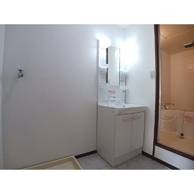サンハイムⅠ 201【管理NO：1-004167601-02010】 ★家具家電は申し込み後に搬入します★の物件写真6
