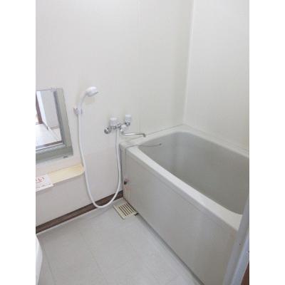 サンフラワー 201【管理NO：1-009635701-02010】 ★家具家電は申し込み後に搬入します 2026年08月下旬入居可能の物件写真4