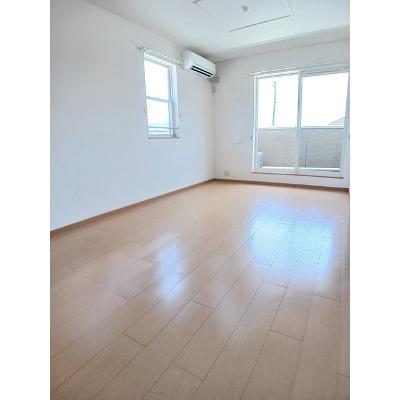 グリーンパークＣ 204【管理NO：1-014635803-02040】 ★家具家電は申し込み後に搬入しますの物件写真2