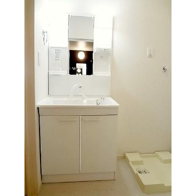 フローラルトラスト　Ｃ 205【管理NO：1-022850802-02040】 ★家具家電は申し込み後に搬入します★ ★2026年09月上旬入居可能★の物件写真6