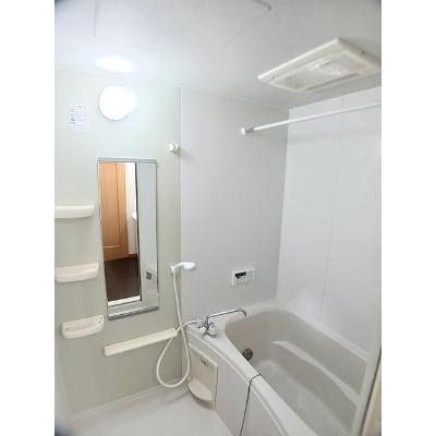 カーム　リー 203【管理NO：1-014257101-02030】 ★家具家電は申し込み後に搬入します★の物件写真4