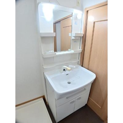 カーム　リー 203【管理NO：1-014257101-02030】 ★家具家電は申し込み後に搬入します★の物件写真6