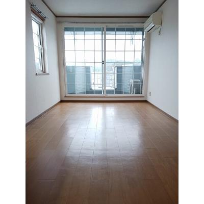 サンパティーク 201【管理NO：1-011020601-02010】 ★家具家電は申し込み後に搬入します 2026年08月中旬入居可能の物件写真2